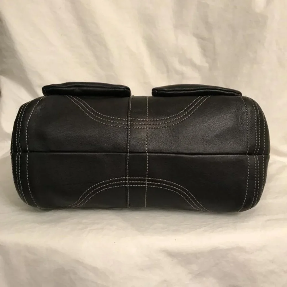 Euc Coach Soho leather Black Shoulder Bag Tote Purse
